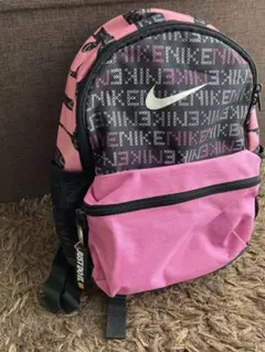 NIKE キッズ　リュック