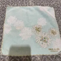 PAUL & JOE ACCESSOIRES ハンカチ 花柄のサムネイル