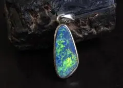 ナバホ スギライト ターコイズ オパール インレイ ペンダントトップ