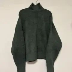 ZARA ダークグリーン タートルネックニット