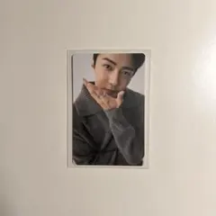 EXO セフン 時装 L'OFFICIEL トレカ - メルカリ
