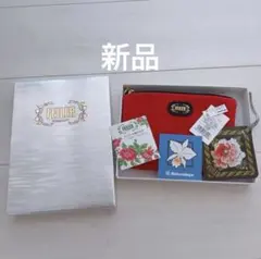 【新品・未使用】フェイラー シュニール織り 花柄ポーチ 赤 タグ付きのサムネイル