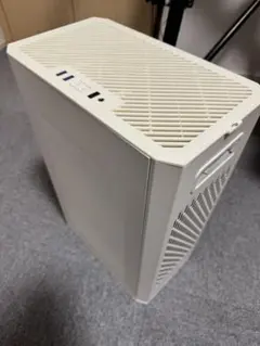LIAN LI A3-mATX-WDG White PCケース 実動無 - メルカリ