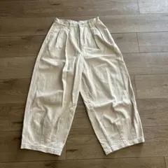 ニコアンド　カーブパンツ