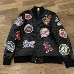 【美品】マジェスティック/MLB/チーム刺繍/スタジャンジャケット/ブラックのサムネイル