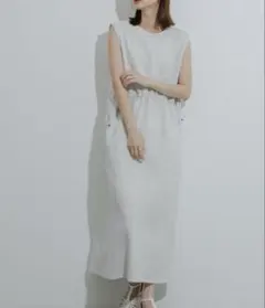 【元値7150円】着用1回！ノースリーブロングワンピース グレー