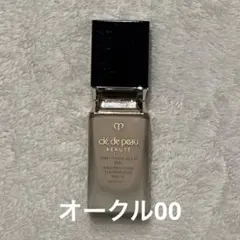 クレ・ド・ポーボーテ タンフリュイドエクラ マット オークル00