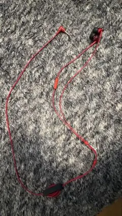 オーディオテクニカ　有線イヤホン