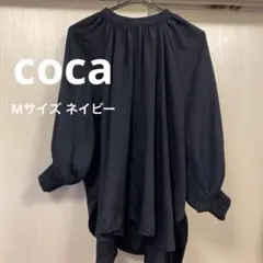 coca サテンスタンドカラーギャザーブラウスのサムネイル
