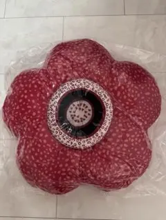 新品 骨の礼 ラフレシア BIGクッション
