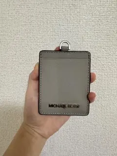 MICHAEL KORS マイケルコース パスケース カードケース 定期入れ