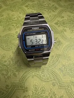 CASIO ALARM CHRONOGRAPH デジタル腕時計 シルバー美品