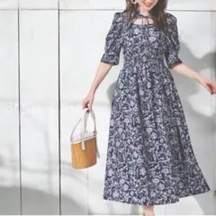 極美品【トランテアンソンドゥモード】花柄　ロングワンピース 紺　フレア　デート