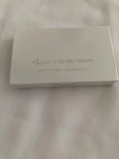 エティセ　アイシャドウパレット　大西流星