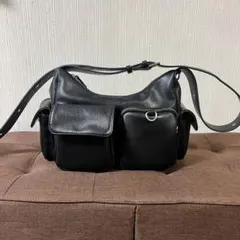 niko and... ニコアンド マルチ4ポケット ショルダーバッグ 黒のサムネイル