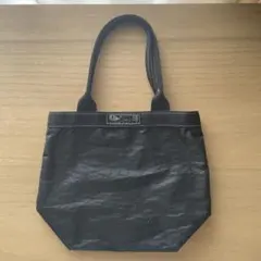 Item thumbnail for item 2cb00157-5ded-448e-8537-e51b4a77104d