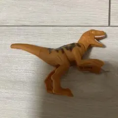 ハッピーセット　アロサウス　ジュラシックワールド