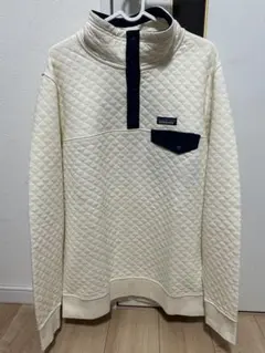 Patagonia キルティング トレーナー アイボリー