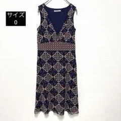 美品 VIVIENNE TAM パワーネット ノースリーブワンピース【0】のサムネイル