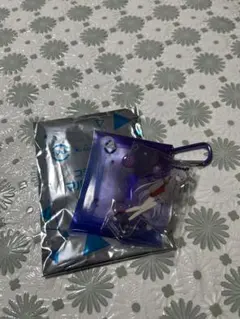 スシローコラボ限定マルチポーチ ナイトコード(宵崎奏)