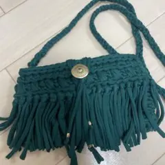 ハンドメイド　ズパゲッティ編み込み ショルダーバッグ　グリーン