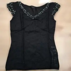 新品未使用MICHEL KLEINビーズ装飾付き黒Vネックニット