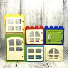 LEGO Duploカラフルドア付きブロックセット