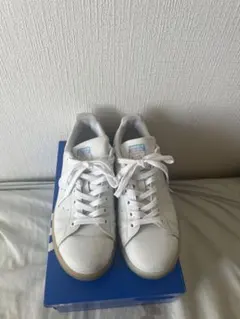 adidas スタンスミス　レインボー