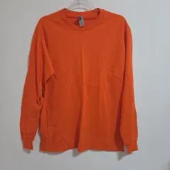 即購入⭕️オレンジ色　長袖Tシャツ