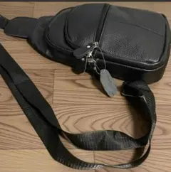 極美品】Roen スカルチャーム付き ボディバッグ ショルダーバッグ