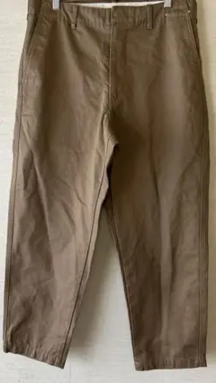 ユニクロユー　ワイドフィットテーパードアンクルチノ　uniqlou ベージュ