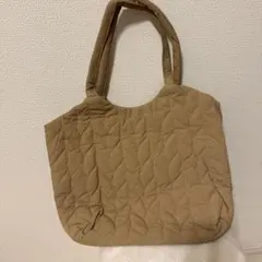 新品✨キルティング トートバッグ 大容量 a4 大きめ