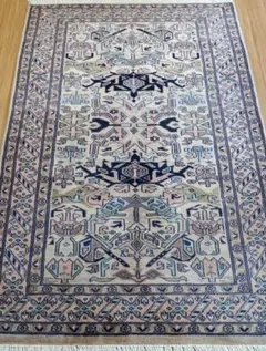 【ペルシャ絨毯】ナイン手織り高級クラシックデザイン　310×205シルク＆ウール ペルシャ絨毯】ナイン手織り高級クラシックデザイン 310×205シルク