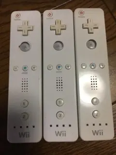 Wiiリモコン三本セット(内2本ジャンク品)