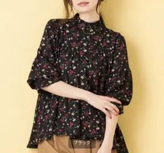 レイカズン　花柄半袖ブラウス