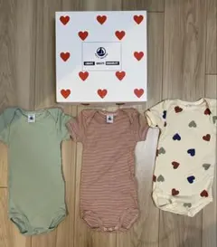 美品 新品 プチバトー ベビー肌着 3枚セット