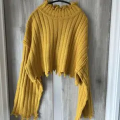 イング　ショート丈ニット