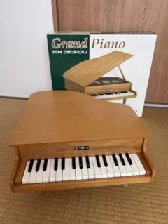 【専用】KAWAI グランドピアノ ミニピアノ 箱付き　と2冊本　3点まとめてのサムネイル