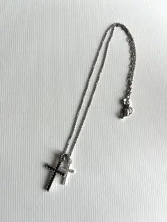 SWAROVSKI スワロフスキークリスタル　 ダブルクロスネックレス