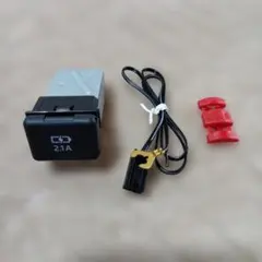 ダイハツ純正 USBポート コネクタ付のサムネイル