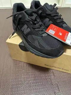 New Balance 991v2 ブラックスニーカー