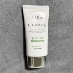 d'Alba クリーンティーツリーリポソームトーンアップサンクリーム（グリーン）