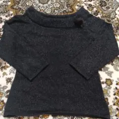 ミッシェルクラン♥️ラメ入りオフショルダー黒トップス　セーター