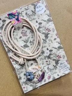 授乳用　インド刺繍くるみボタンストラップのサムネイル