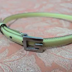 M561 GUCCI エナメル ベルト レッド GG ロゴ ベルト レディース - メルカリ