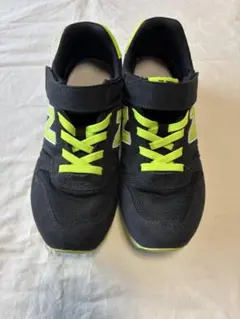 New Balance キッズスニーカー ブラック/ライム　22㎝