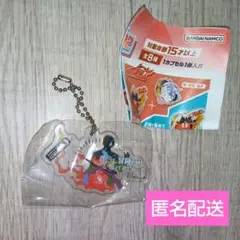 新品　仮面ライダーシリーズ　 オーバーレイアクリルチャーム02　一条薫　ガチャ