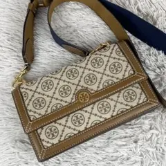 極美品 トリーバーチ キャンバス ショルダーバッグ Tモノグラム 斜め掛け 茶