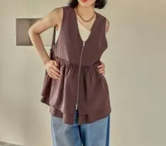 レプシム　ギャザーダブルジップベスト　ブラウン