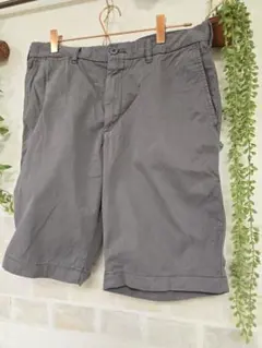 ユニクロ　メンズハーフパンツ　M　グレー